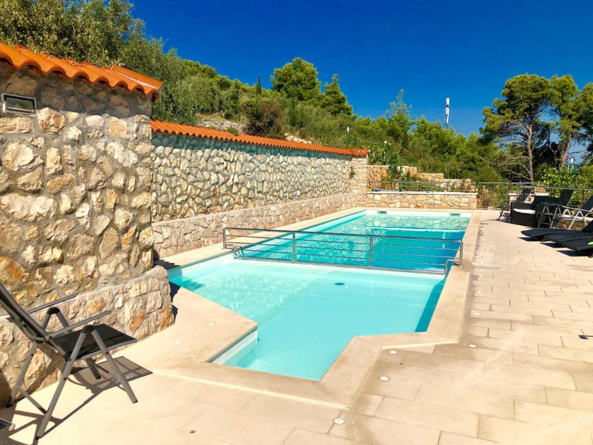 Villa Dinastija Кали Экстерьер фото