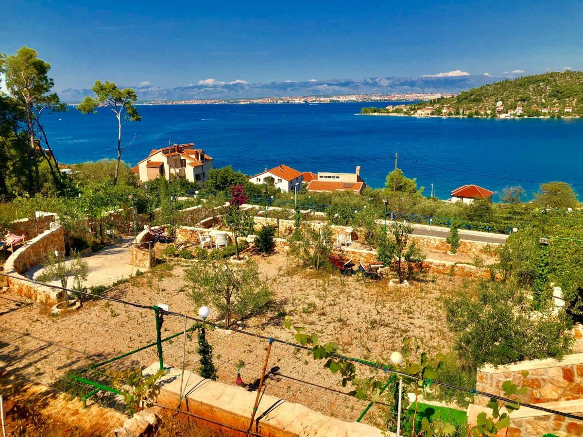Villa Dinastija Кали Экстерьер фото