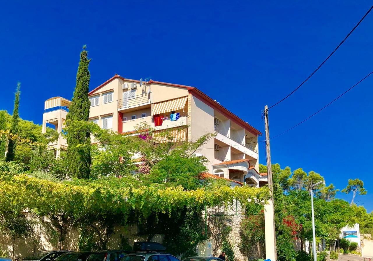 Villa Dinastija Кали Экстерьер фото